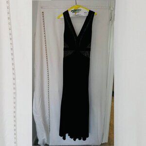 BCBGMAXAZRIA Womens Size 6 V-Neck Sleeveless Zip Cut-Out Lace Midi Dress Black